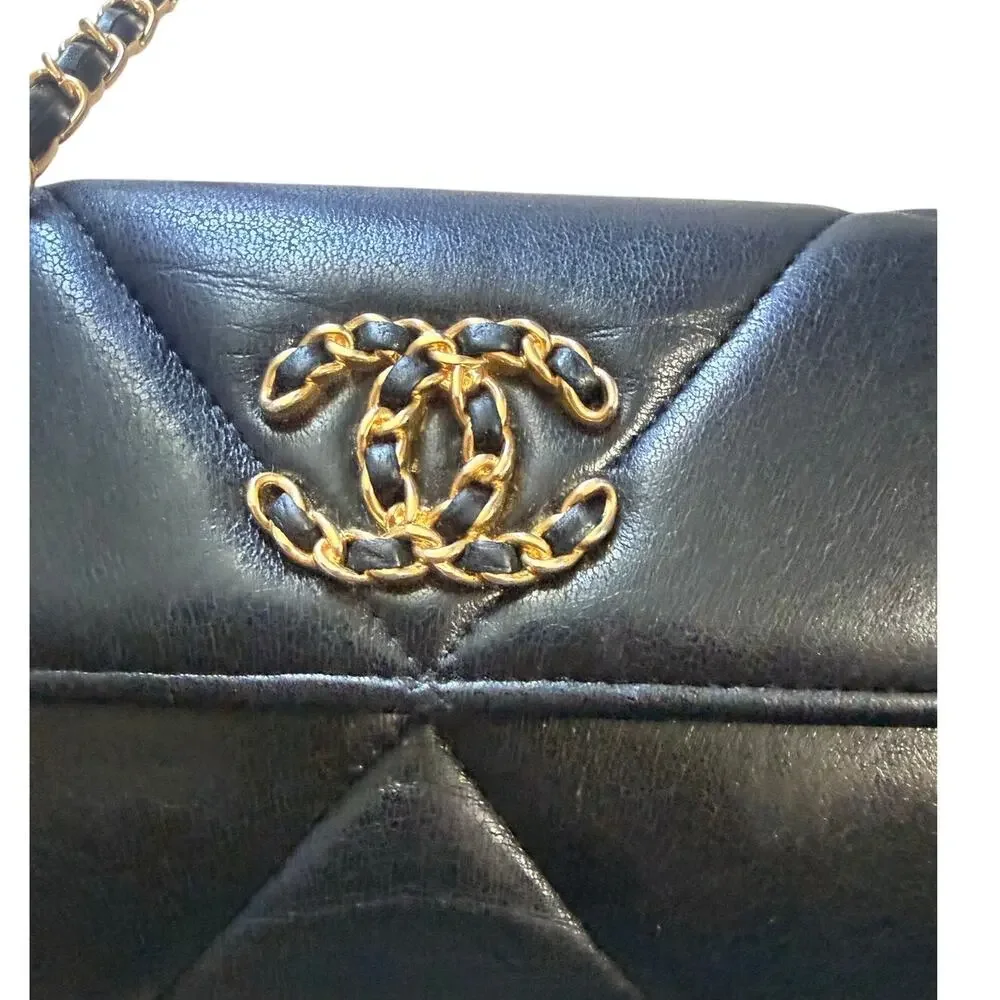 Chanel 19 Flap Wallet with Chain Quilted Lambskin Leather Gold Hardware - Picture 4 of 14